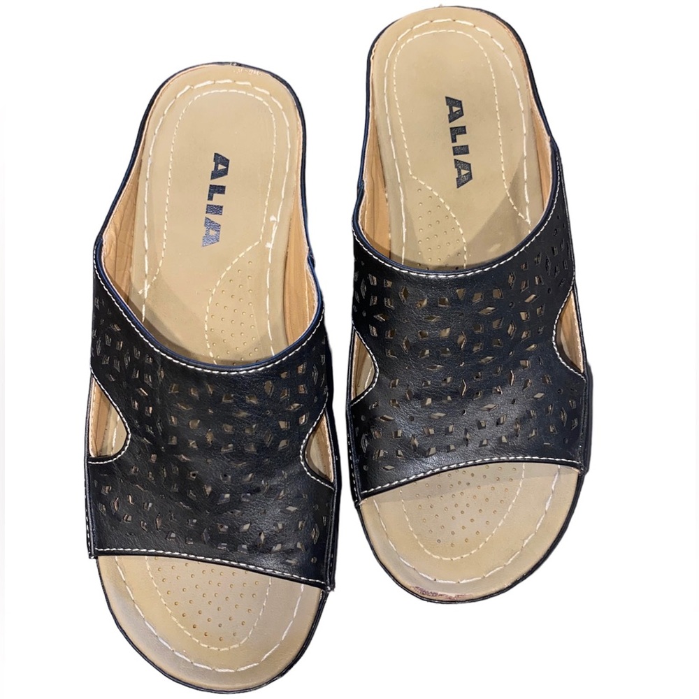 Wedge sandals, excellent condition. Alia size 6 black leather.